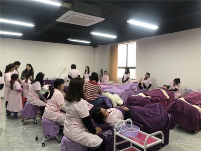 秀山2021年美容职业技能免费培训班正式开班